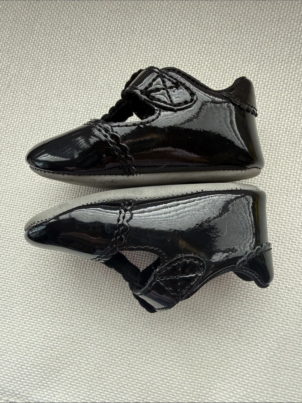 Baby Black Patent Mary Jane Shoes with Flower Accent Size 3 infant